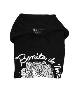 Bonita do norte suadoiro con capucha rapaza doblada